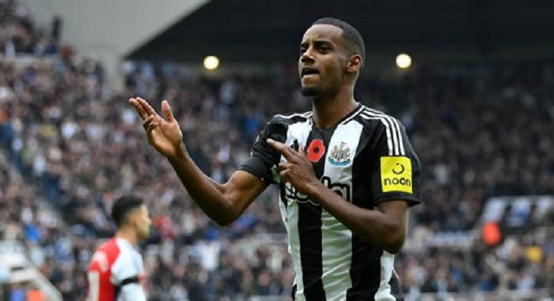 Alexander Isak và Arsenal: Giấc mơ chưa khép lại?